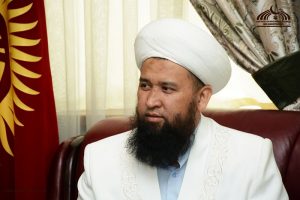 Азирети Муфтий аймактарды өнүктүрүү жылынын алкагында расмий иш сапары менен Ысык-Көл облусуна барат